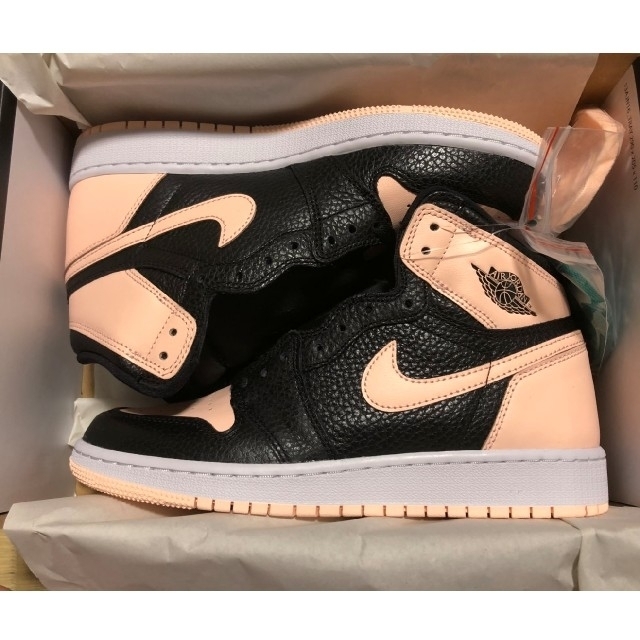 NIKE(ナイキ)のナイキ エアジョーダン1 24センチブラッククリムゾンティントjordan1 メンズの靴/シューズ(スニーカー)の商品写真