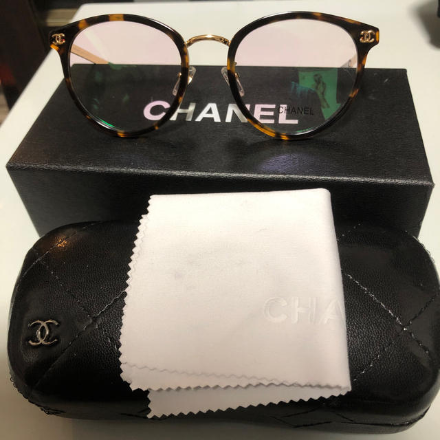 CHANEL(シャネル)のhmtyumi 様専用 レディースのファッション小物(サングラス/メガネ)の商品写真