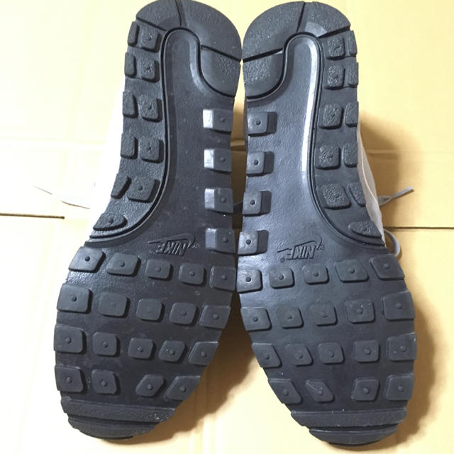 NIKE(ナイキ)のNIKE ナイキ MDランナー2 ENG MESH グレー サイズ28.0cm メンズの靴/シューズ(スニーカー)の商品写真