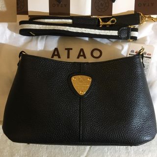 アタオ(ATAO)のATAO chivy ブラック♡美品♡お値下げ中(ショルダーバッグ)