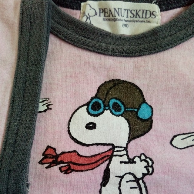 PEANUTS(ピーナッツ)のスヌーピー　Ｔシャツ　90cm キッズ/ベビー/マタニティのキッズ服男の子用(90cm~)(Tシャツ/カットソー)の商品写真