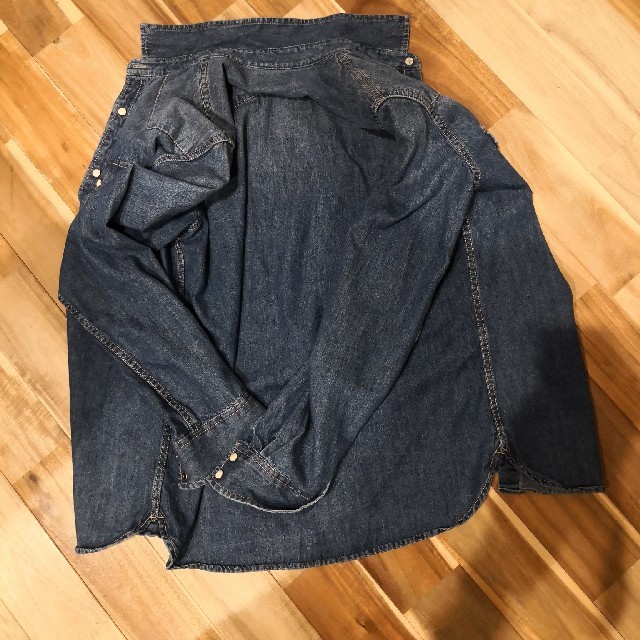 ZARA(ザラ)のZARA　ザラ　デニムシャツ メンズのトップス(シャツ)の商品写真