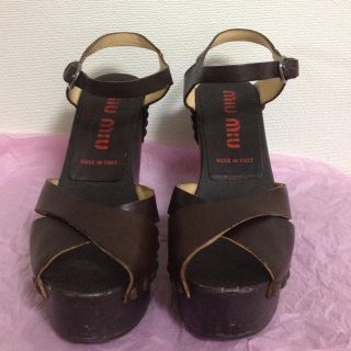 MIU MIUのフリマアイテム一覧 MIU MIUのフリマアイテム一覧