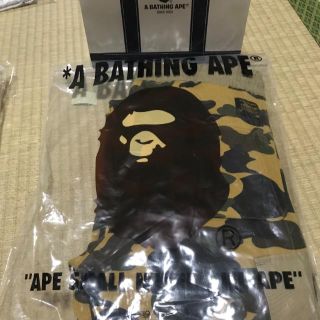 アベイシングエイプ(A BATHING APE)の（タナカ・マツモト専用)Bape Camo Shark Pant(ペインターパンツ)