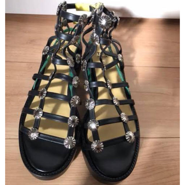 TOGA PULLA METAL CONCHO SANDAL 完売 11270円引き www.gold-and-wood.com