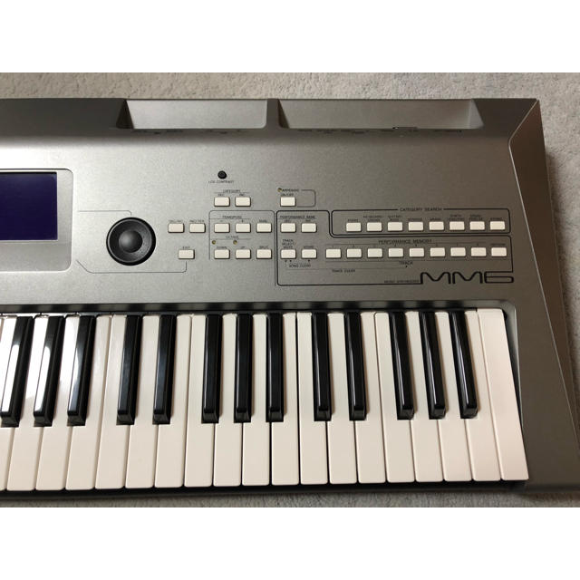 ヤマハ(ヤマハ)のYAMAHA シンセサイザー MM6【中古】 楽器の鍵盤楽器(キーボード/シンセサイザー)の商品写真