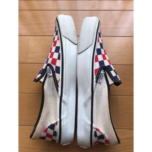 VANS(ヴァンズ)の希少箱付VANSチェッカークラシックスリッポン美品ヴィンテージUSA製90年代 メンズの靴/シューズ(スニーカー)の商品写真