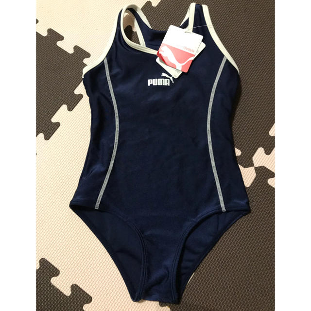 PUMA(プーマ)の新品未使用 PUMA 水着 130 スクール水着 キッズ/ベビー/マタニティのキッズ服女の子用(90cm~)(水着)の商品写真