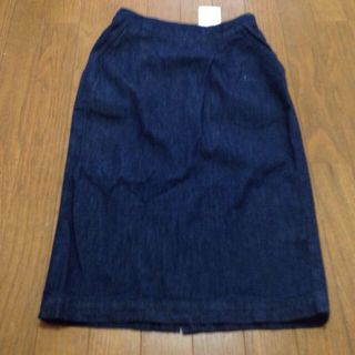 ダブルクローゼット(w closet)のw closet デニムスカート 新品(ひざ丈スカート)