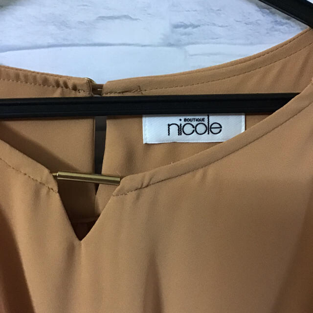 NICOLE(ニコル)のNICOLE カシュクール風ブラウス 綺麗め　テラコッタ レディースのトップス(カットソー(長袖/七分))の商品写真