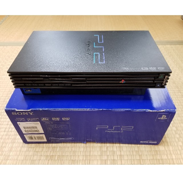 PlayStation2(プレイステーション2)の【まとめ売り】PS2本体（SCPH-30000）＆周辺機器＆ゲームソフト エンタメ/ホビーのゲームソフト/ゲーム機本体(家庭用ゲーム機本体)の商品写真