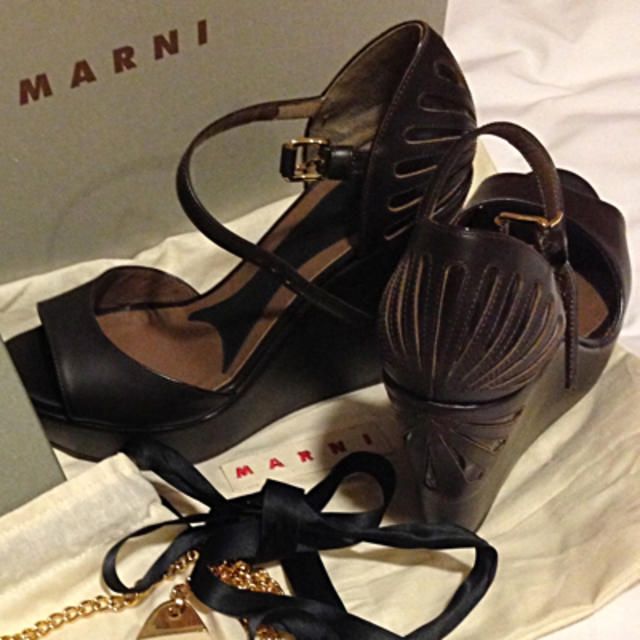 マルニ Marni サンダル 美品