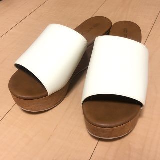 アーバンリサーチ(URBAN RESEARCH)の美品 サボ 厚底 ロデスコ  サンダル(サンダル)