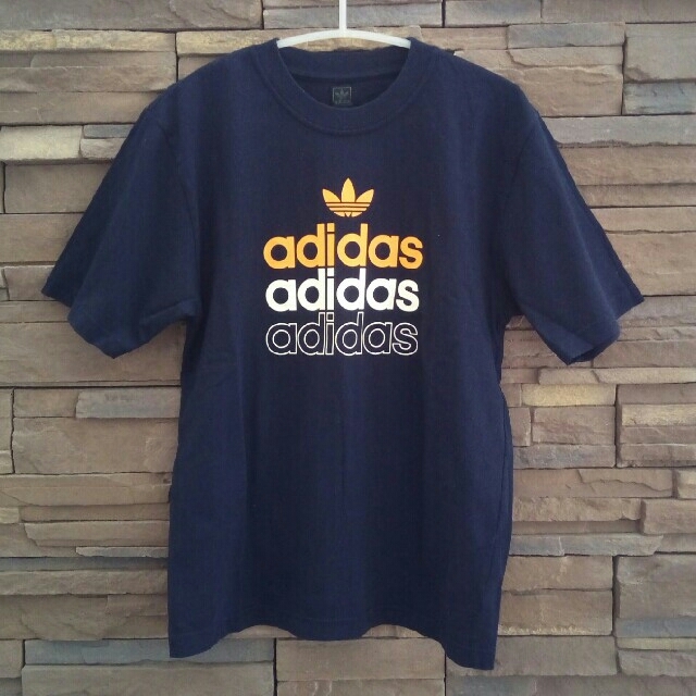 adidas(アディダス)のadidas Tシャツ メンズのトップス(Tシャツ/カットソー(半袖/袖なし))の商品写真