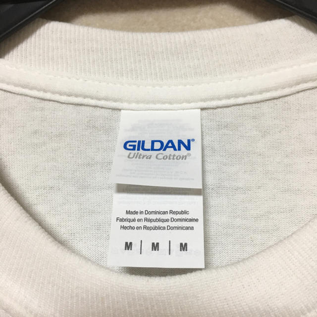 GILDAN(ギルタン)のSa7様専用！新品 GILDAN ロンT 白M＆Tシャツ 白、サンドM メンズのトップス(Tシャツ/カットソー(七分/長袖))の商品写真