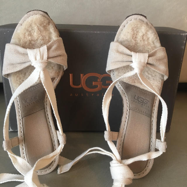 UGG(アグ)のUGG♡ムートンアンドリネンエスパドリーユ美品Amelie レディースの靴/シューズ(サンダル)の商品写真
