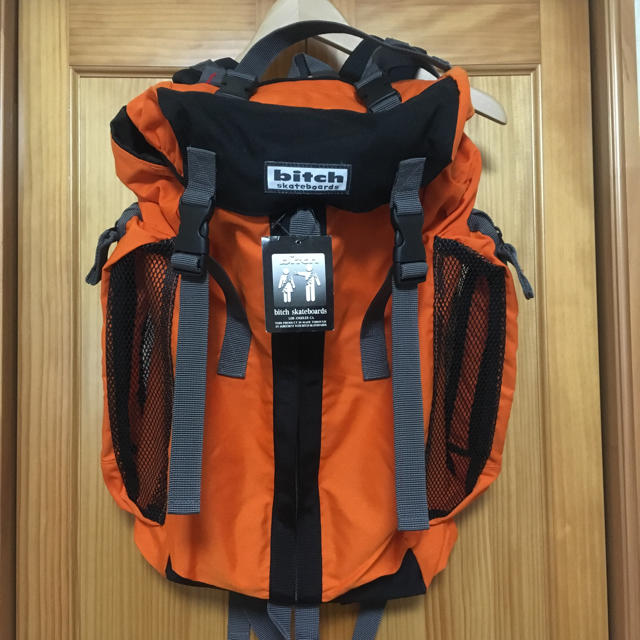 bitch スケートボード リュックサック デッドストックの通販 by bitch スケートボード リュックサック デッドストックの通販 by