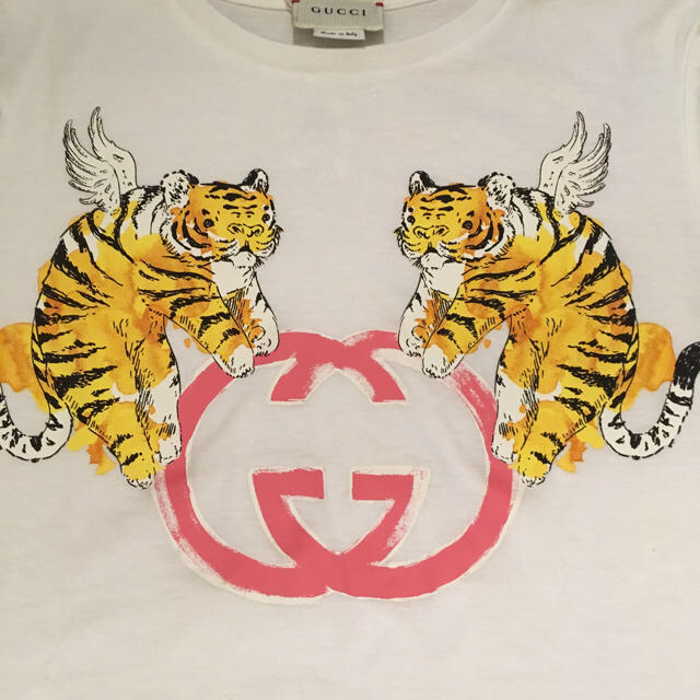 Gucci - 新品！GUCCI グッチ 新作 19SS Tシャツ タイガー ロゴ