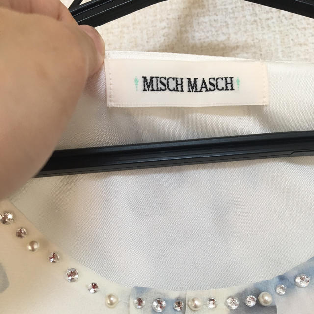 MISCH MASCH(ミッシュマッシュ)のミッシュマッシュ 花柄ブラウス レディースのトップス(シャツ/ブラウス(長袖/七分))の商品写真