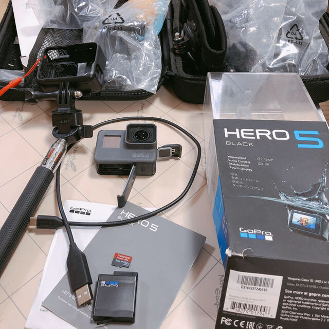 go pro hero 5 すぐに使えるキット付きコンパクトデジタルカメラ