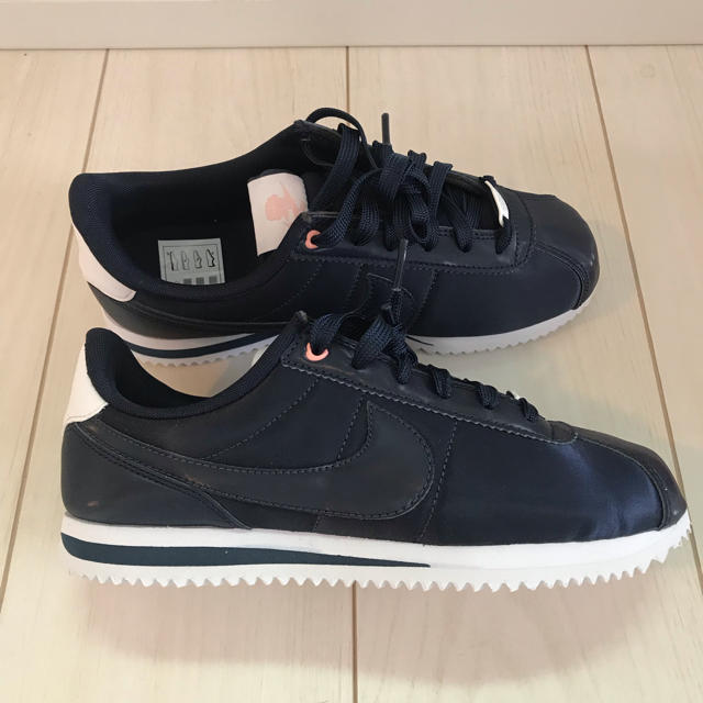 NIKE(ナイキ)の新品未使用！NIKE CORTEZ＊ナイキ コルテッツ＊スニーカー レディースの靴/シューズ(スニーカー)の商品写真