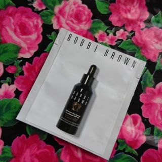 ボビイブラウン(BOBBI BROWN)のBOBBY  BROWN  インテンシブ  スキン  セラム  ファンデーション(サンプル/トライアルキット)