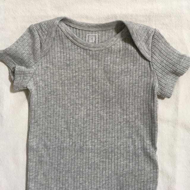 babyGAP - 『新品』babyGap オーガニックコットン リブ半袖ボディ80 ...