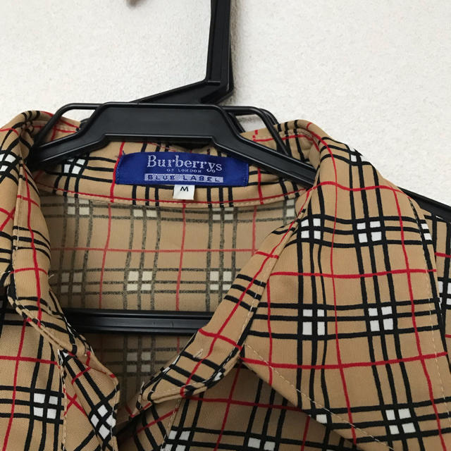 BURBERRY BLUE LABEL(バーバリーブルーレーベル)のバーバリーブルーレベル  長袖シャツ レディースのトップス(シャツ/ブラウス(長袖/七分))の商品写真