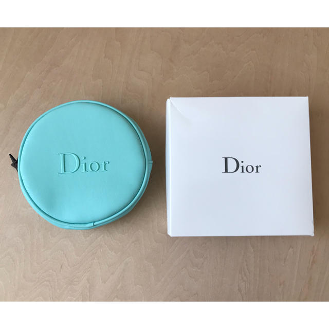 Dior(ディオール)のDior ディオール ポーチ ノベルティー 限定 コスメ  コスメ/美容のコスメ/美容 その他(その他)の商品写真