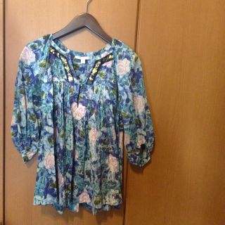 レベッカテイラー(Rebecca Taylor)の美品 rebecca taylor 花柄ブラウス 0(シャツ/ブラウス(半袖/袖なし))