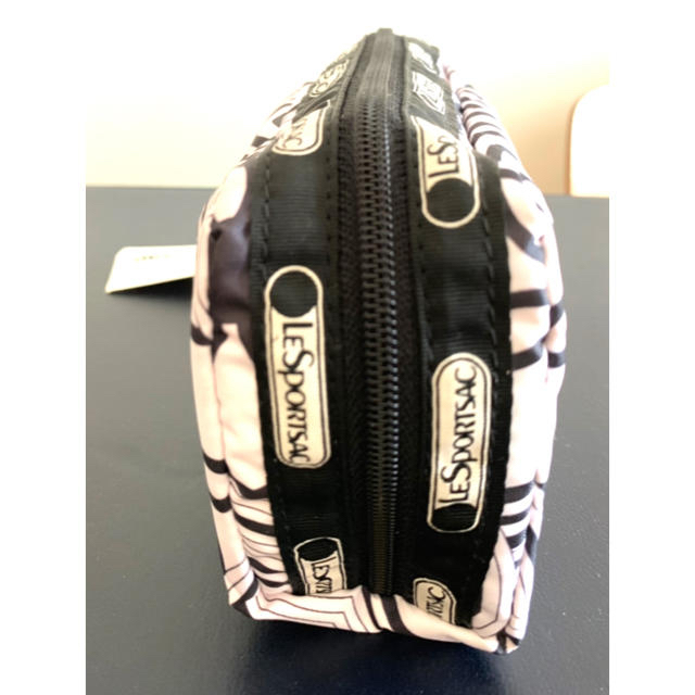 LeSportsac(レスポートサック)の 【新品】LeSportsac  コスメティックポーチ レディースのファッション小物(ポーチ)の商品写真