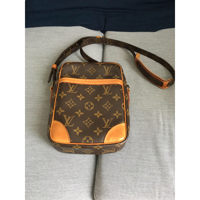 LOUIS VUITTON(ルイヴィトン)のルイヴィトン ショルダーバッグ ダヌーブ 専用 レディースのバッグ(ショルダーバッグ)の商品写真