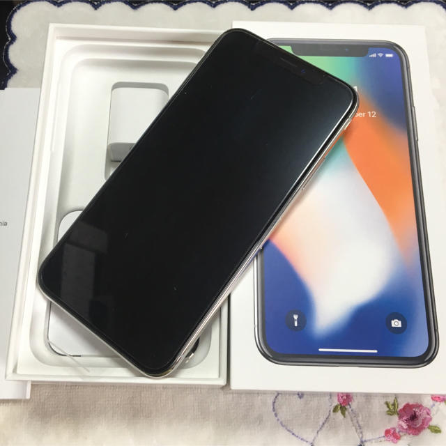 iPhone X docomo64Ｇ新品未使用！