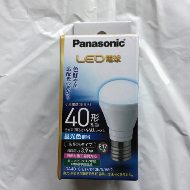 Panasonic(パナソニック)のパナソニック LED電球 40形 インテリア/住まい/日用品のライト/照明/LED(蛍光灯/電球)の商品写真