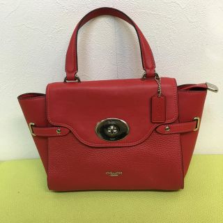 コーチ(COACH)のコーチ COACH 新品未使用 赤 バッグ ショルダーバッグ(ショルダーバッグ)