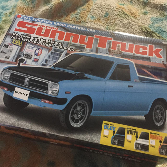 日産(ニッサン)のsunny truck ラジコン エンタメ/ホビーのおもちゃ/ぬいぐるみ(ホビーラジコン)の商品写真