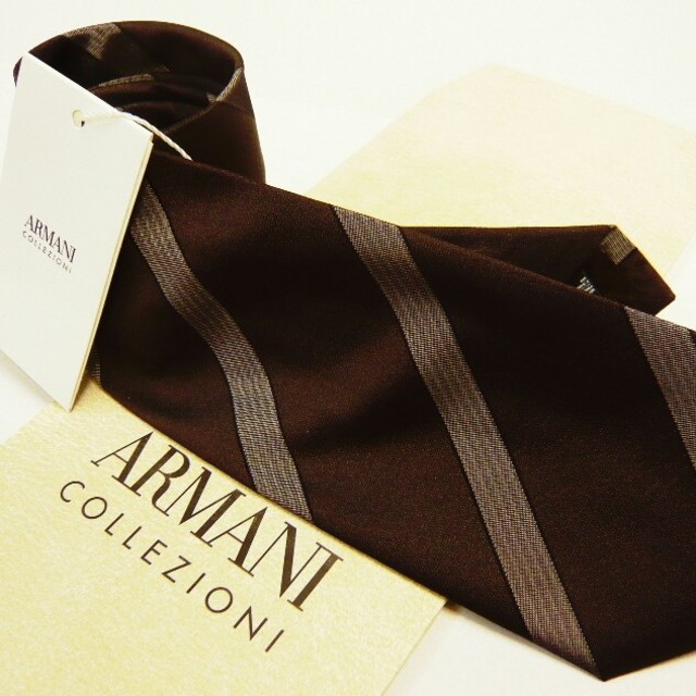 ARMANI COLLEZIONI(アルマーニ コレツィオーニ)のアルマーニ☆ネクタイ　ストライプ　ブラウン メンズのファッション小物(ネクタイ)の商品写真