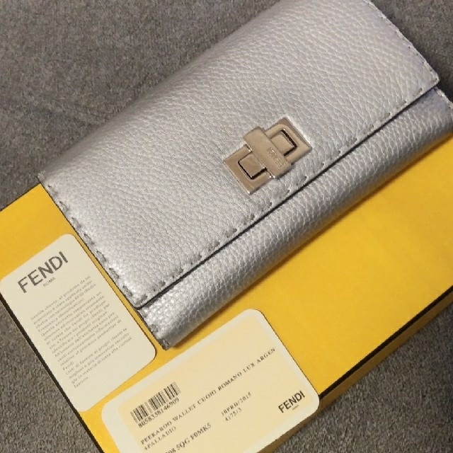 FENDI 財布