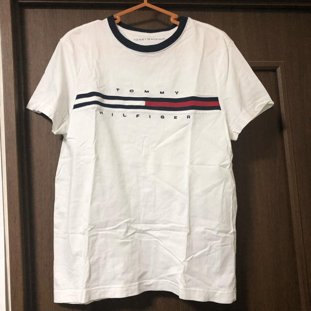 TOMMY HILFIGER(トミーヒルフィガー)のTommy Hilfiger ティシャツ レディースのトップス(Tシャツ(半袖/袖なし))の商品写真