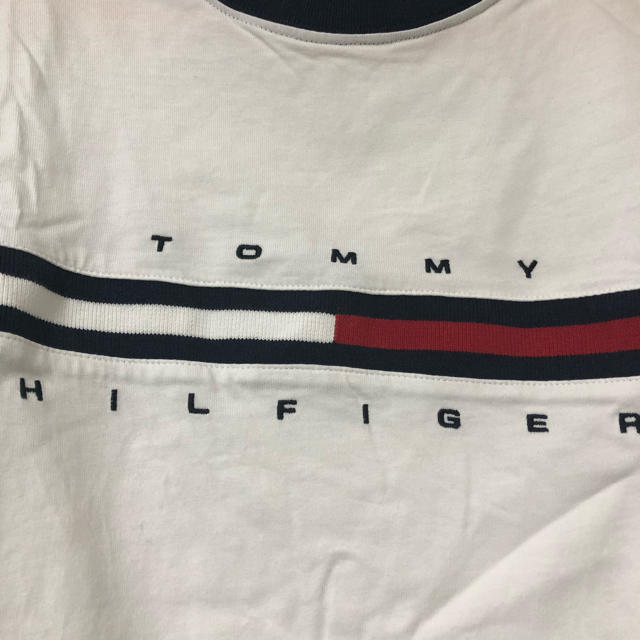 TOMMY HILFIGER(トミーヒルフィガー)のTommy Hilfiger ティシャツ レディースのトップス(Tシャツ(半袖/袖なし))の商品写真