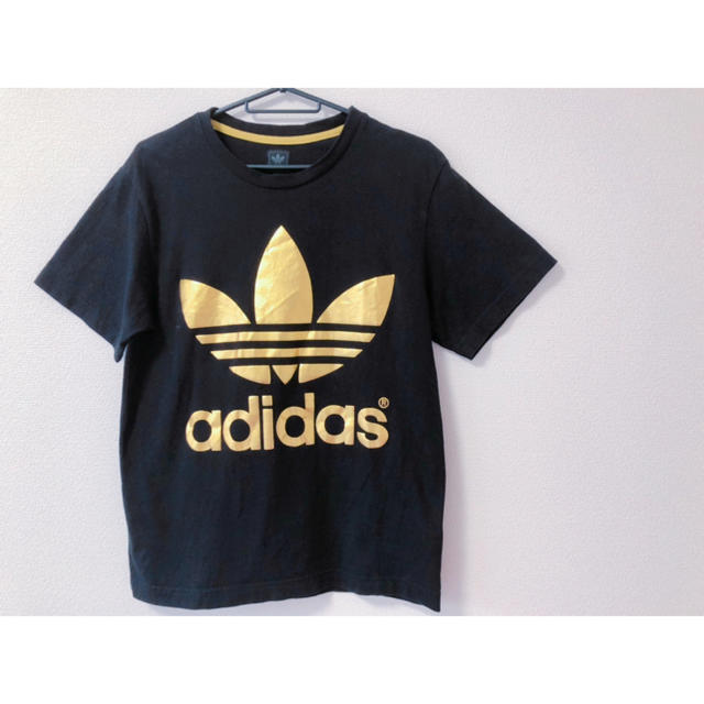 adidas(アディダス)の美品＊adidas 黒×ゴールドTシャツ M メンズのトップス(Tシャツ/カットソー(半袖/袖なし))の商品写真