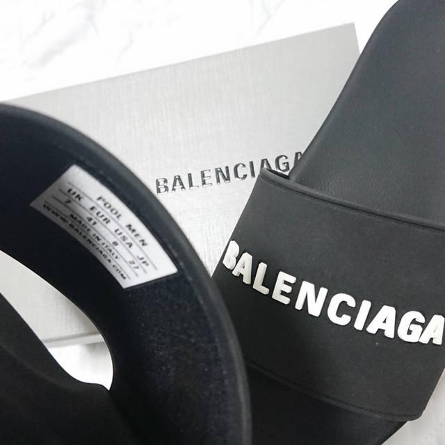 Balenciaga(バレンシアガ)のバレンシアガ サンダル プールスライド シャワーサンダル メンズの靴/シューズ(サンダル)の商品写真