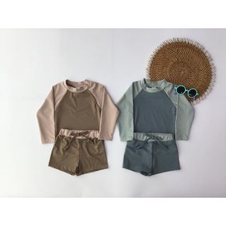韓国子供服 ラッシュガード上下setの通販 ラクマ 韓国子供服 ラッシュガード上下setの通販 ラクマ