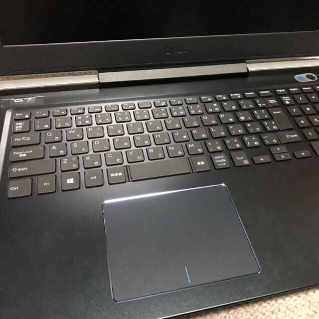 DELL G7 15 (7588) ホワイト