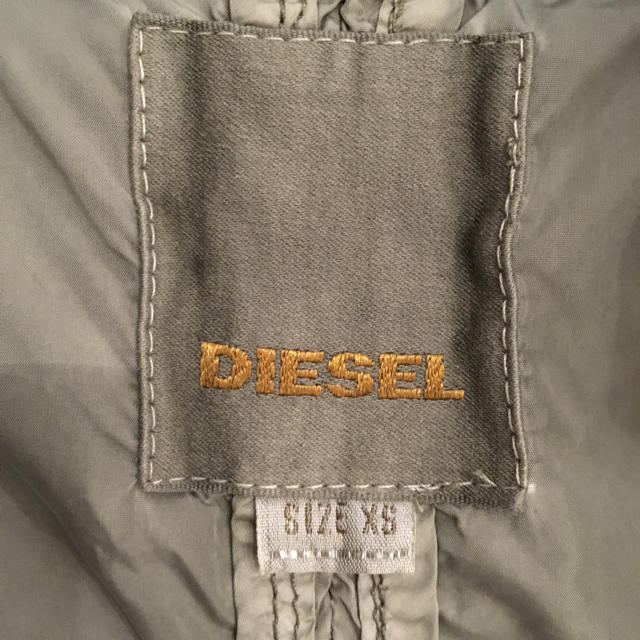 DIESEL(ディーゼル)のディーゼル ナイロンモッズコート レディースのジャケット/アウター(ナイロンジャケット)の商品写真