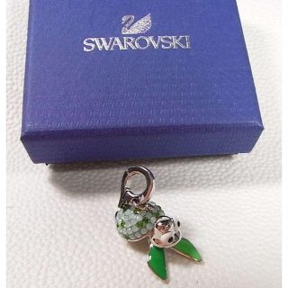 スワロフスキー(SWAROVSKI)の★本物正規　スワロフスキー　カメ　クリスタルペンダントトップ(その他)