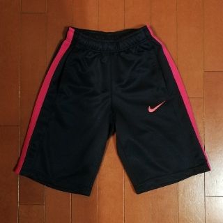 ナイキ(NIKE)のNIKE　子供用ハーフパンツ　S　130～140(その他)