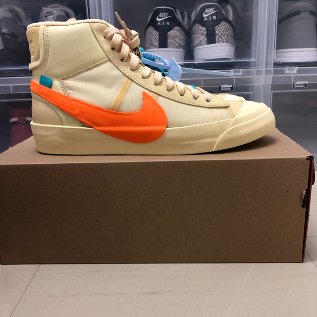 THE 10 : NIKE BLAZER MID OFF-WHITE