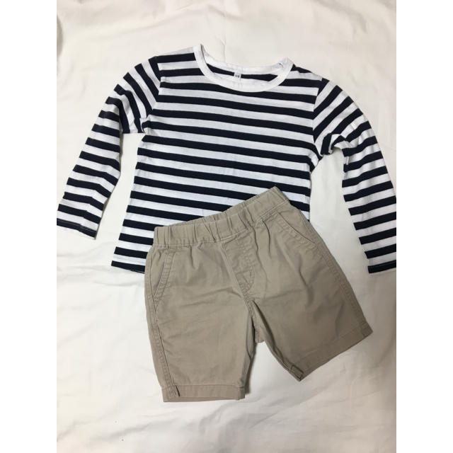 MUJI (無印良品)(ムジルシリョウヒン)の無印良品 ボーダーTシャツ(長袖)&UNIQLO ユニクロ ズボン XSサイズ キッズ/ベビー/マタニティのキッズ服男の子用(90cm~)(Tシャツ/カットソー)の商品写真