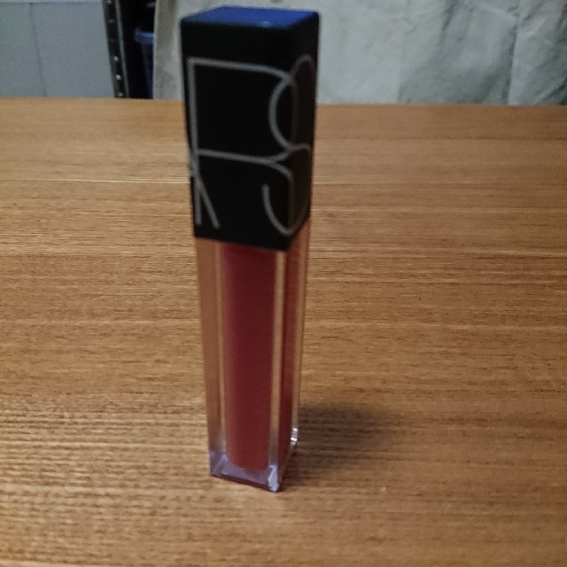 NARS(ナーズ)のNARS ベルベットリップグライド 2712 コスメ/美容のベースメイク/化粧品(口紅)の商品写真